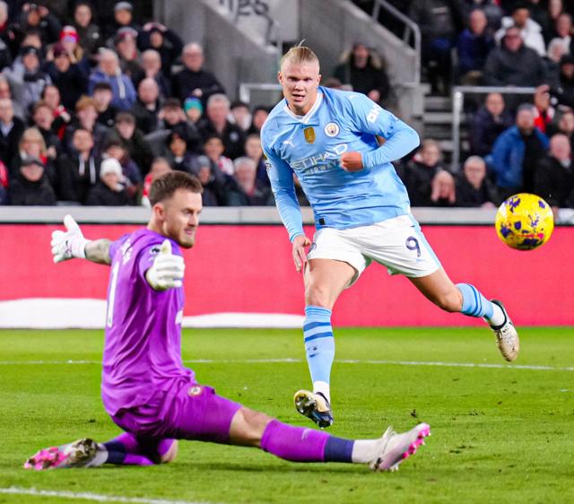 开云在线-个人最佳赛季？福登希望瓜迪奥拉一直这样用他