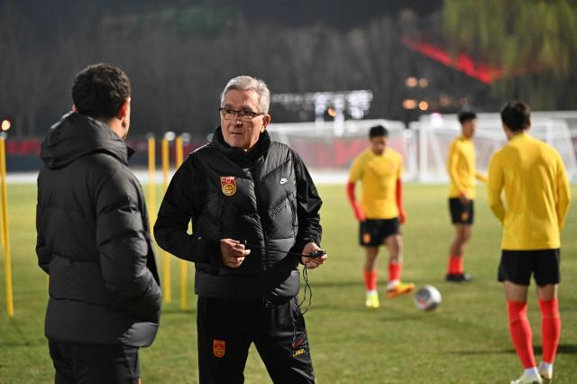 开云APP-伊万转战津门不变阵型应万变？442菱形或仍是首选